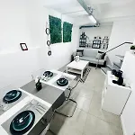 דירה Studio, Great Location