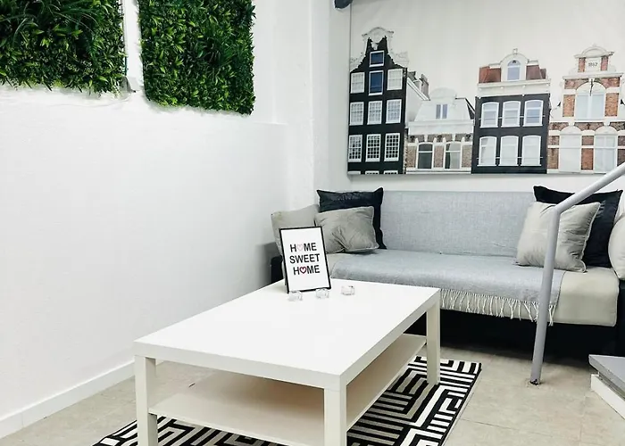 Studio, Great Location * Lisbon