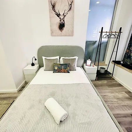 Studio, Great Location Daire Lisboa
